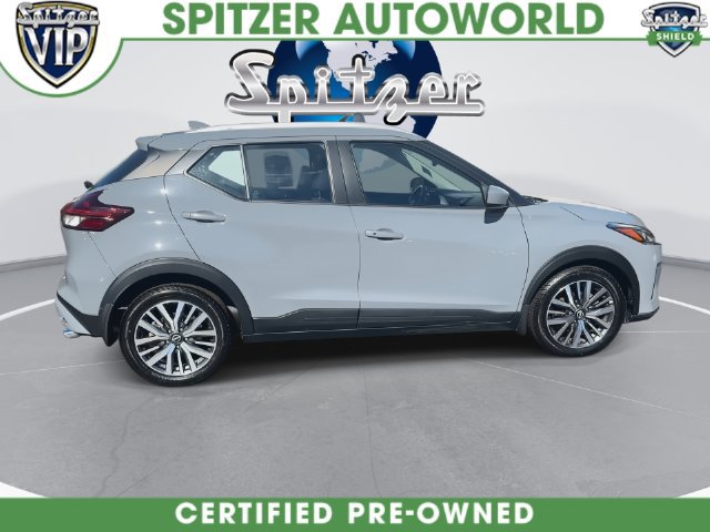 Used 2024 Nissan Kicks SV w/ Interior Electronics Package FWD image 16
