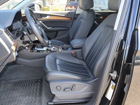 Used 2023 Audi Q5 2.0T Premium Plus w/ Premium Plus Package image 13