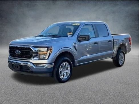 Used 2023 Ford F150 XLT image 7