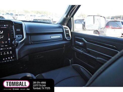 Used 2022 RAM 2500 Laramie image 12