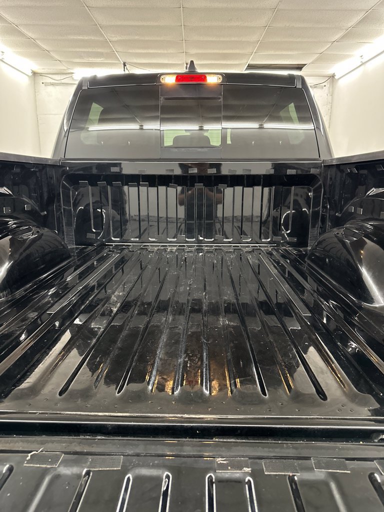 Used 2024 RAM 1500 Big Horn AWD/4WD image 29