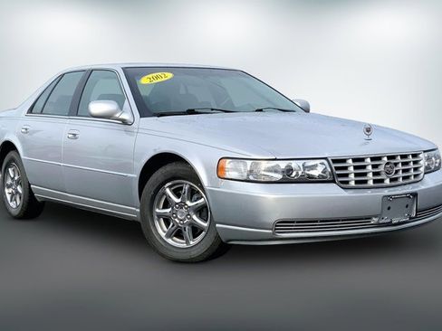 Used 2002 Cadillac Seville SLS w/ Luxury Pkg image 1
