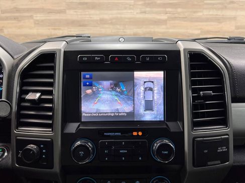 Used 2021 Ford F250 Lariat AWD/4WD image 10