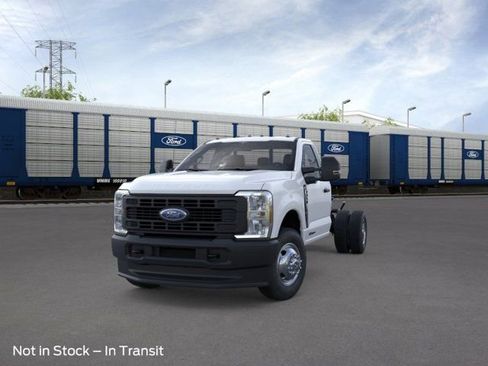 New 2026 Ford F350 4x4 Regular Cab DRW Super Duty image 2