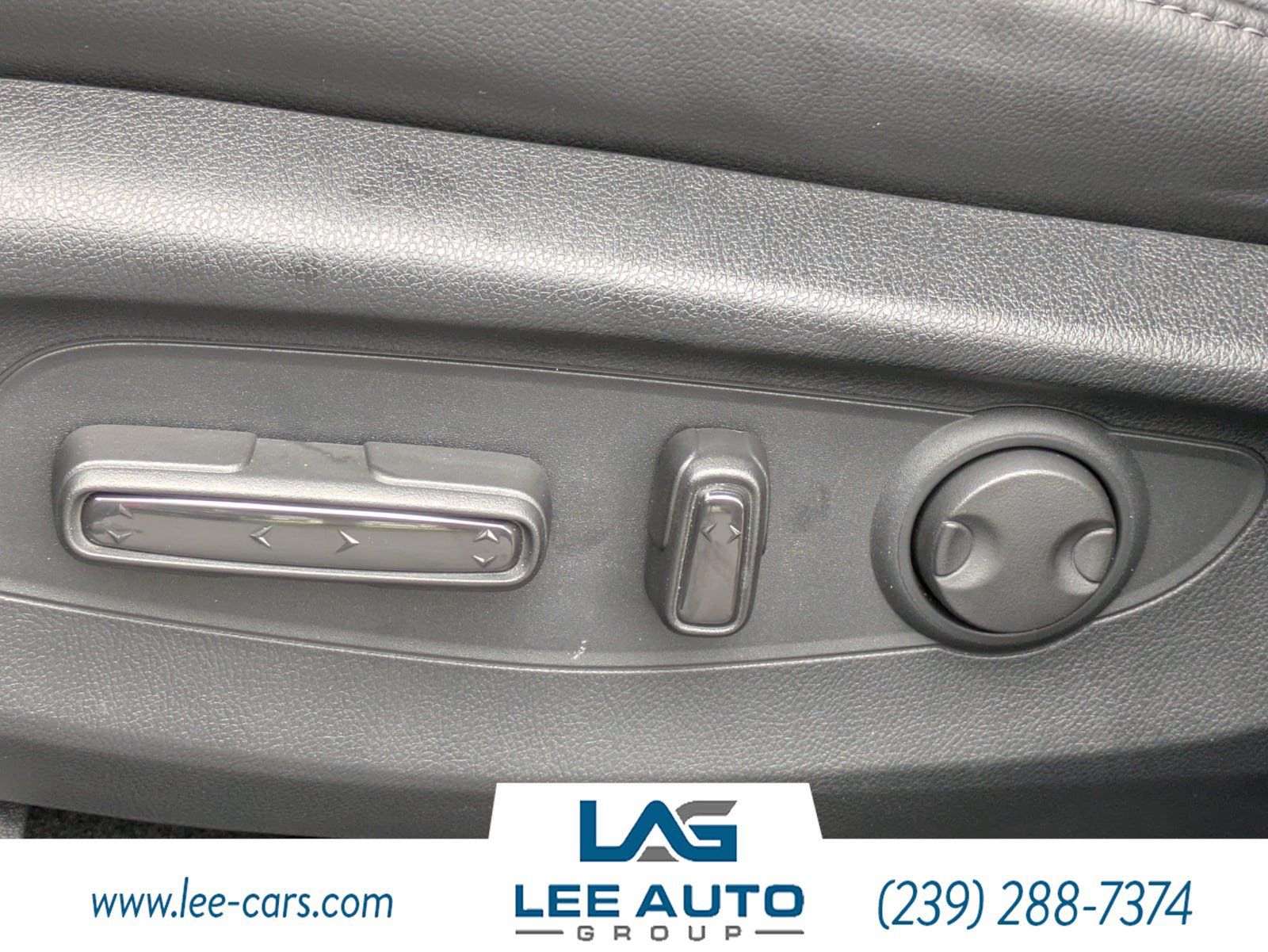 Used 2025 Honda CR-V EX-L image 19