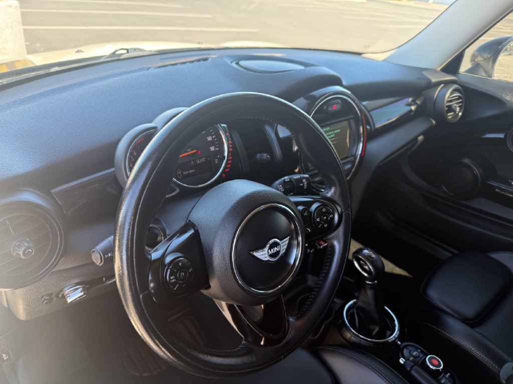 Used 2017 MINI Cooper S FWD image 13
