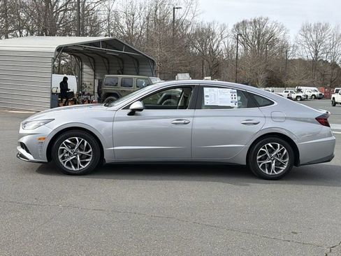 Used 2023 Hyundai Sonata SEL image 10