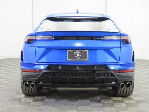 Used 2023 Lamborghini Urus S image 6