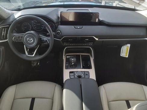 New 2025 MAZDA CX-90 3.3 Turbo w/ Preferred Package image 15