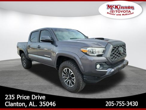 Used 2020 Toyota Tacoma TRD Sport image 1