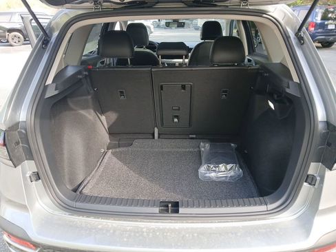 New 2026 Volkswagen Taos SE image 22