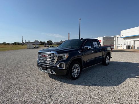 Used 2020 GMC Sierra 1500 Denali w/ Denali Ultimate Package AWD/4WD image 7