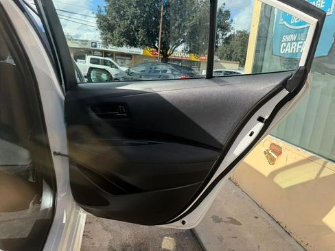 Used 2023 Toyota Corolla LE image 26