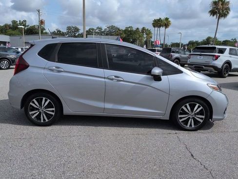 Used 2018 Honda Fit EX image 3