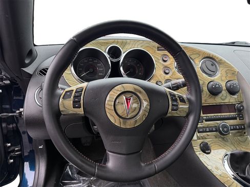 Used 2007 Pontiac Solstice GXP w/ Premium Package image 11