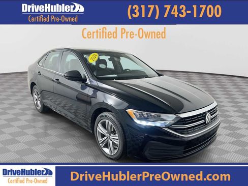 Used 2024 Volkswagen Jetta SE image 1