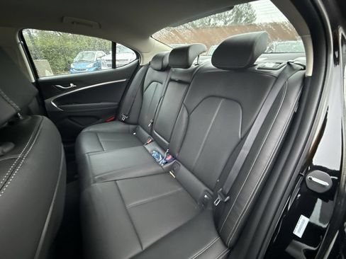 Used 2026 Genesis G70 2.5T Prestige RWD image 28