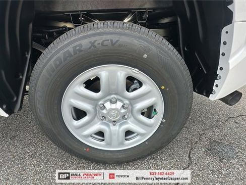 New 2026 Toyota Tundra SR image 18