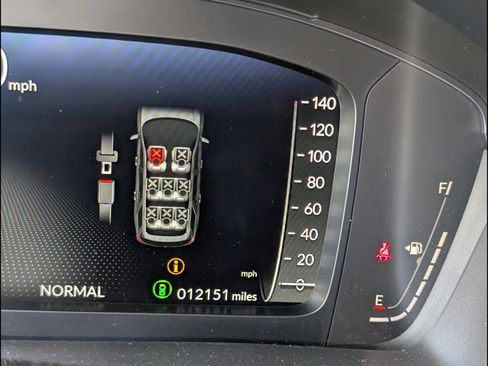 Used 2025 Honda Pilot Elite image 4