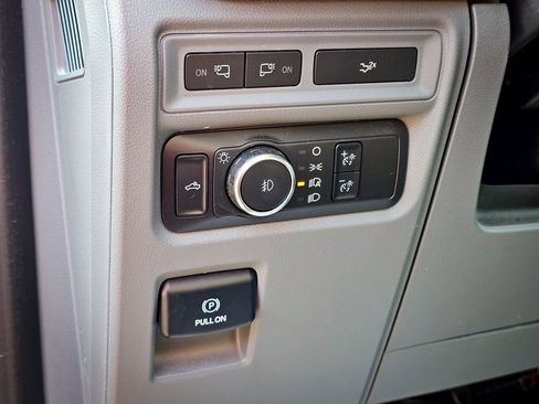 Used 2022 Ford F150 XLT w/ Equipment Group 302A High image 14