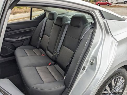 Used 2024 Nissan Altima 2.5 SV image 37