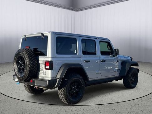 Used 2023 Jeep Wrangler Unlimited AWD/4WD image 9