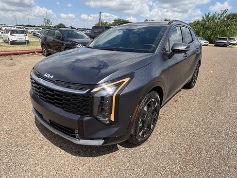 New 2026 Kia Sportage SX image 3