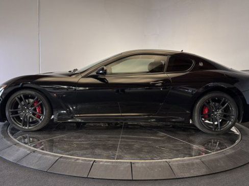 Used 2012 Maserati GranTurismo MC image 21