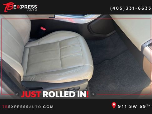 Used 2019 Land Rover Range Rover Sport HSE image 14