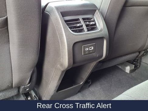 Used 2024 Chevrolet Blazer LT w/ Convenience Package FWD image 17