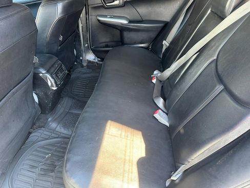 Used 2014 Toyota Camry LE image 4