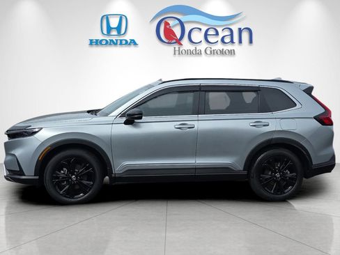 Used 2025 Honda CR-V Sport Touring image 6