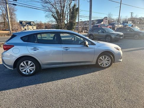 Certified 2023 Subaru Impreza 2.0i image 2