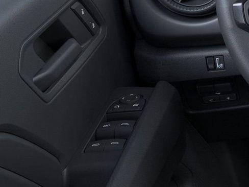 New 2026 Chevrolet Colorado Trail Boss w/ Off-Road Front Bumper Package image 22