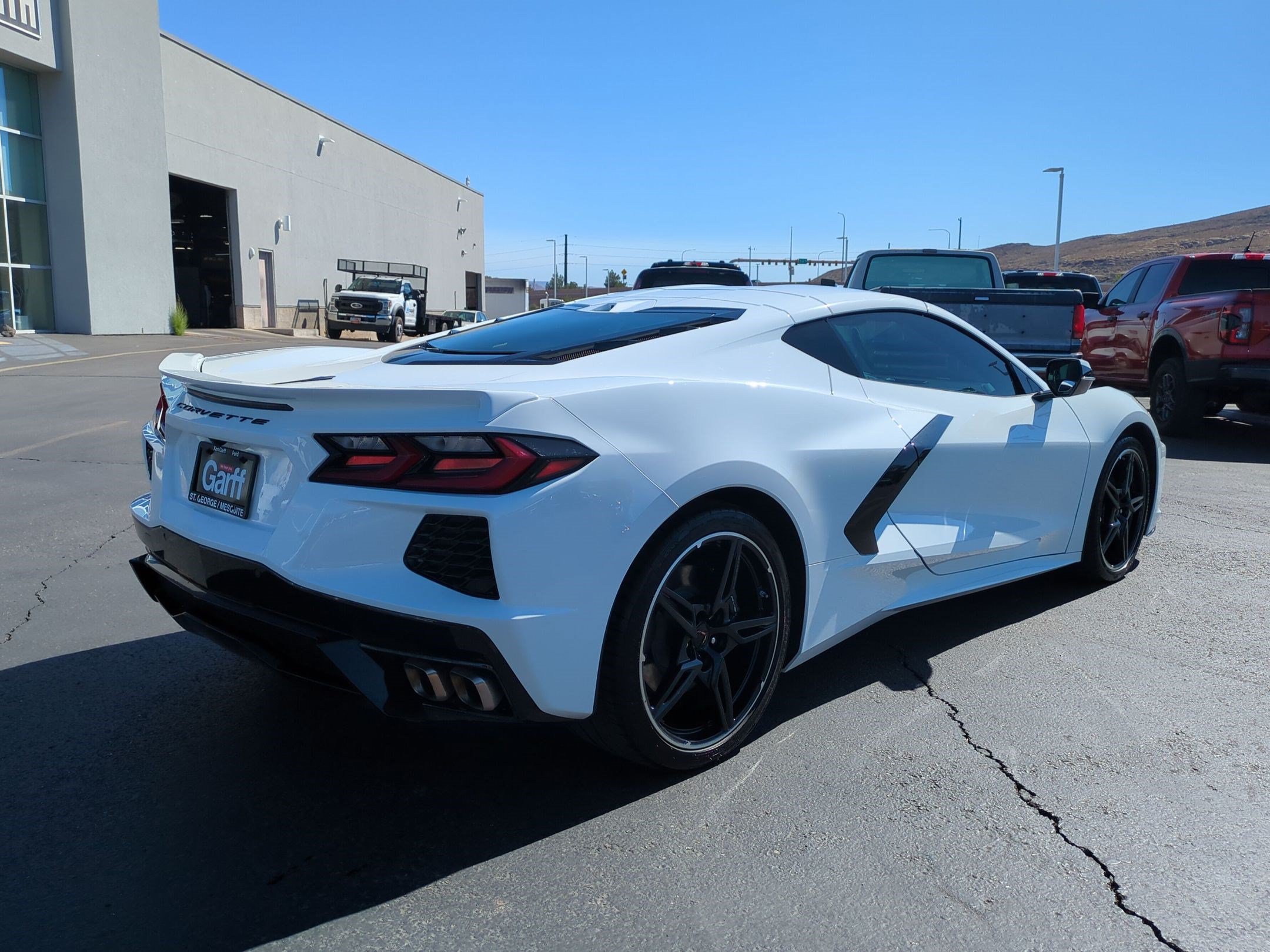 Used 2024 Chevrolet Corvette Stingray Coupe w/ 1LT RWD image 3