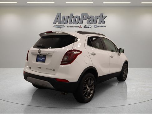 Used 2019 Buick Encore Sport Touring AWD/4WD image 9