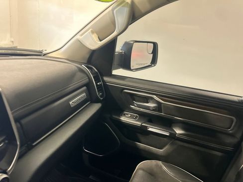 Used 2022 RAM 1500 Laramie image 26