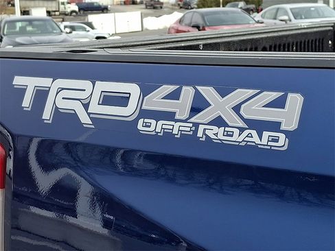 Used 2015 Toyota Tundra SR5 w/ TRD Off Road Package image 30