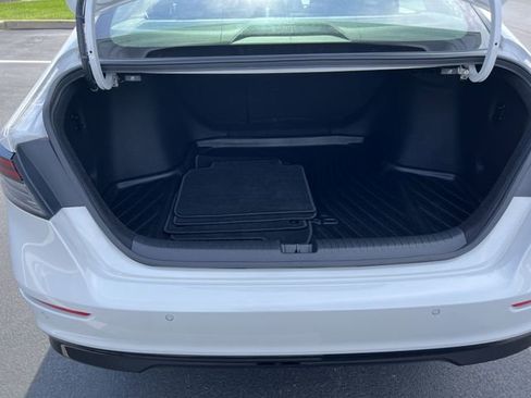 Used 2025 Honda Accord EX-L image 22