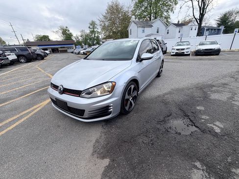 Used 2016 Volkswagen GTI S image 28