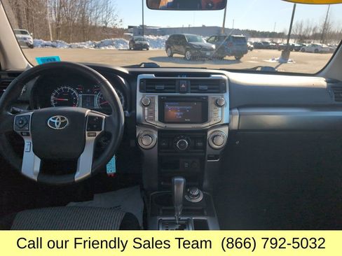 Used 2017 Toyota 4Runner SR5 image 15