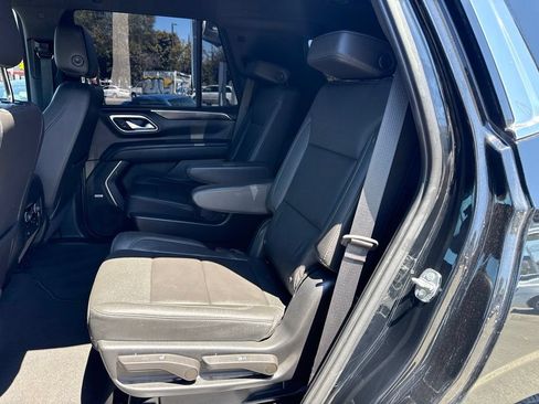 Used 2022 Chevrolet Tahoe LT w/ Luxury Package AWD/4WD image 20