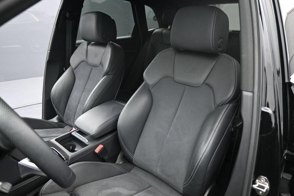 Used 2022 Audi SQ5 Premium Plus AWD/4WD image 12