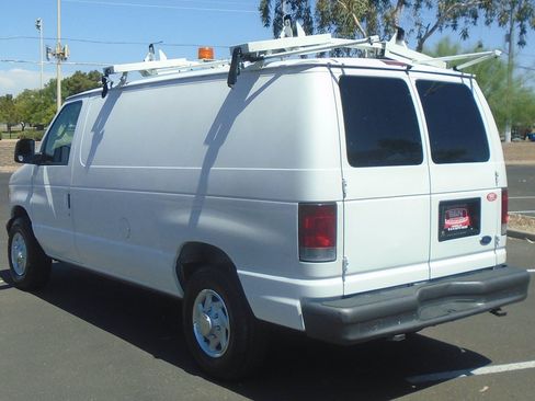 Used 2007 Ford E-250 and Econoline 250 RWD image 3