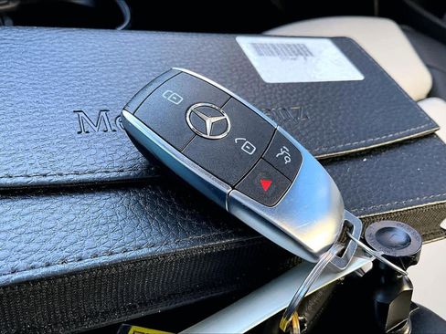 Used 2023 Mercedes-Benz CLA 250 image 14