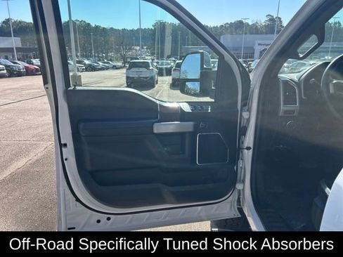 Used 2018 Ford F250 Lariat w/ Lariat Ultimate Package image 20