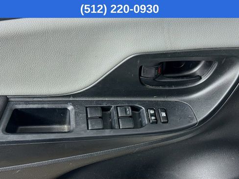 Used 2016 Toyota Yaris L image 20