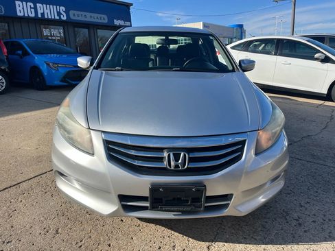 Used 2011 Honda Accord EX-L image 4
