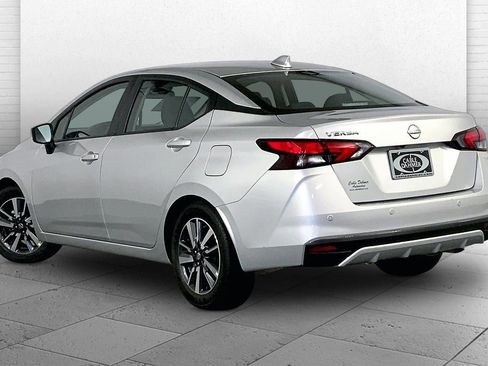 Used 2025 Nissan Versa SV FWD image 11