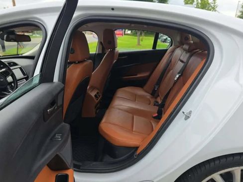 Used 2018 Jaguar XE Portfolio AWD/4WD image 4